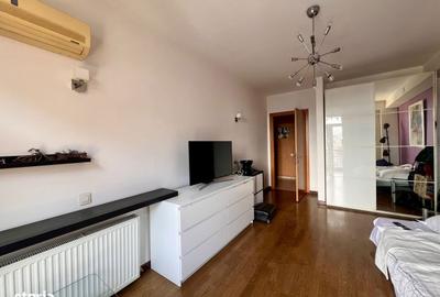 Apartament cu 4 camere în Băneasa