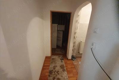 Apartament cu 2 camere decomandat în Vulcan - 5