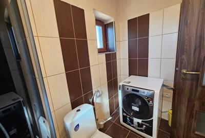 Duplex cu 5 camere cu Canalizare în Dumbrăvița - 38