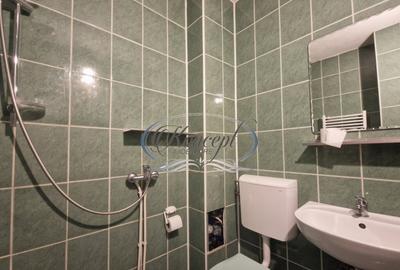 Garsoniera luminoasa cu bucatarie separata, centrala proprie - 2