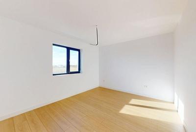 CASA DE LANGA PADURE, Clinceni str. Mierlei 73J - 12