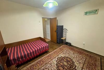 Apartament cu 3 camere decomandat în Săsar - 7