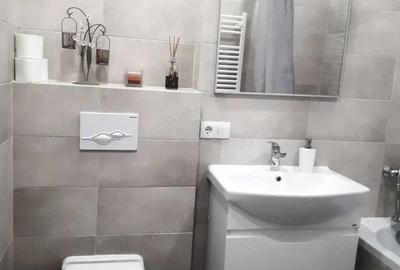 Garsonieră în Titan