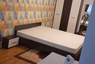 Garsonieră decomandată în Lipovei