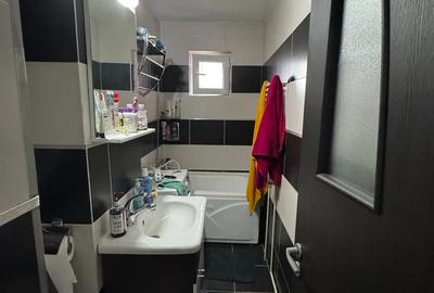 Vand apartament 2 camere - 3