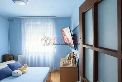 Apartament cu 4 camere semidecomandat în Apărătorii Patriei - 13