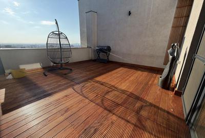 Apartament cu 3 camere în Centru Civic - 1