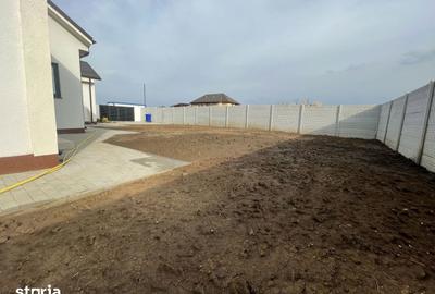 Casă cu 3 camere cu Teren 450 Mp în Central - 8