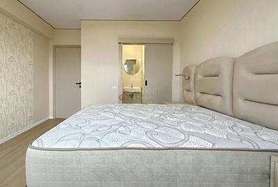 Apartament cu 3 camere decomandat, mobilat în Tractorul - 1