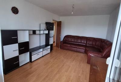 Apartament cu 3 camere semidecomandat în Central - 3