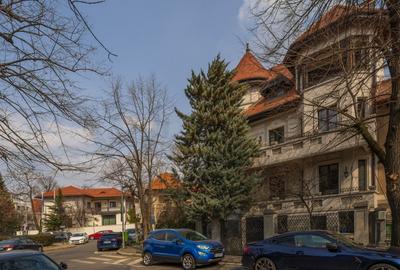 Casă individuală cu 14 camere cu Canalizare în Capitale - 20