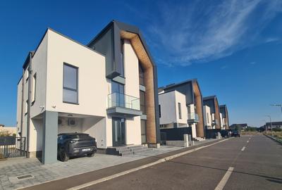 Imobil de exceptie, zona foarte buna. Prima inchiriere. Semimobilat, utilat. - 4