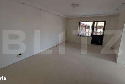 Casă cu 4 camere cu Teren 300 Mp în Micești - 2