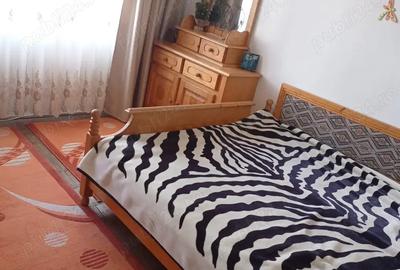 Vand apartament Motru - 3 camere - 3