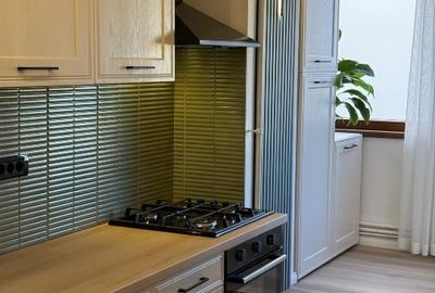 Vând aartament 2 camere renovat complet - 2