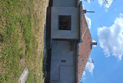 Casă cu 3 camere cu Teren 2000 Mp în Central - 7