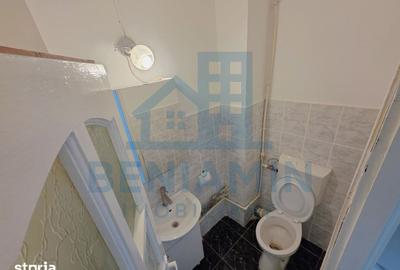 Apartament cu 3 camere decomandat în 1 Mai - 7