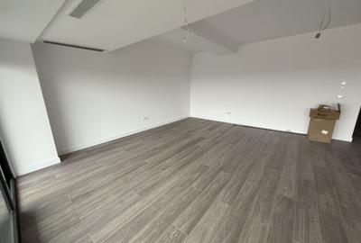 Bloc nou /  Herastrau - 4