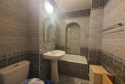 Apartament 3 camere decomandate de vanzare str. Republicii parter - 8