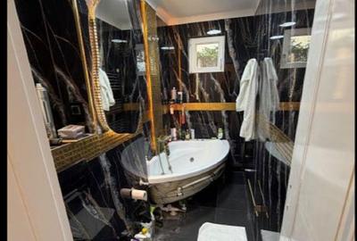 Apartament cu 3 camere semidecomandat în Tomis Nord - 2