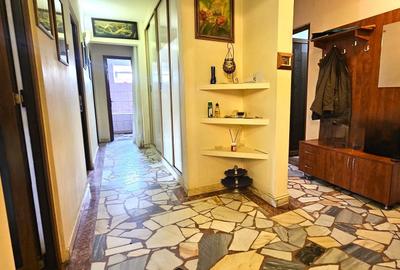 Apartament cu 4 camere decomandat în Tomis I - 1