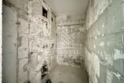 Apartament cu 4 camere decomandat în Simion Bărnuțiu - 1