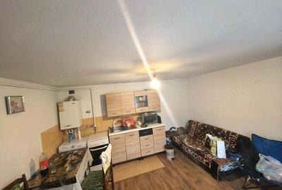 Casă cu 2 camere cu Teren 400 Mp în Central - 2