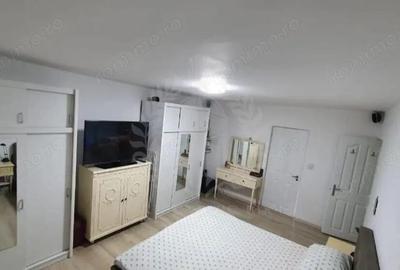 Casă cu 4 camere cu Teren 500 Mp în Central - 2