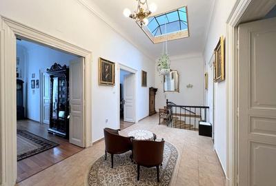 Apartament spațios într-o vilă istorică - 145,43 mp Victoriei-C. Grivitei - 2