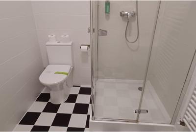 Apartament cu 5 camere decomandat, mobilat în Schei - 15