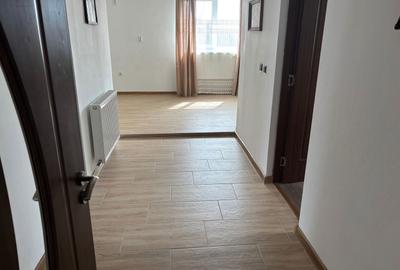 Casă cu 4 camere în Central - 3