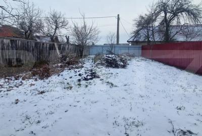 Casă cu 5 camere cu Canalizare în Central - 14