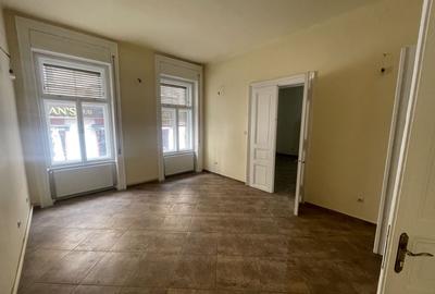 Ultracentral | 5 camere | Clădire istorică | Centrală proprie | Comision 0% - 11