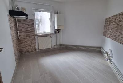Apartament cu 3 camere circular în Steaua - 5