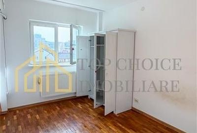 4 CAMERE DOROBANTI POLONA - BLOC 1984 - ETAJ 4 - VEDERE LINISTITA PE INTERIOR - 13