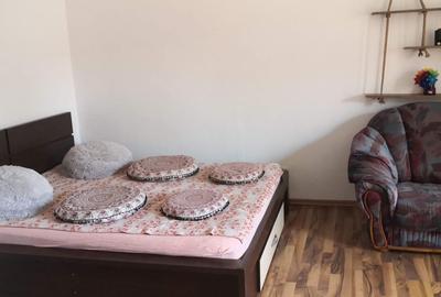 Garsoniera Mall Vitan, 10 minute de metrou, mobilata si utilata modern, libera - 3