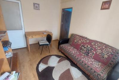 Apartament doua camere semidecomandat, etajul 4, Brazda zona Scoala 23 - 2