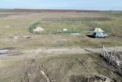 Teren Construcții intravilan de 662 mp, în Nord - 9