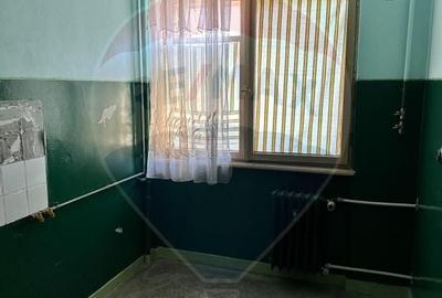 Vanzare Apartament  2 camere in zona Drumul Taberei - 5