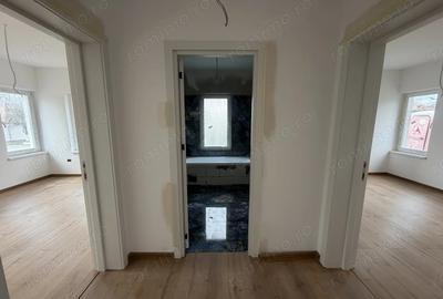 Casă cu Teren 325 Mp în Ianova - 6