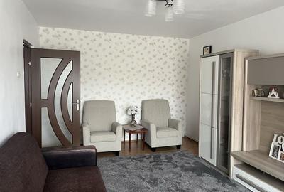 Apartament cu 3 camere decomandat în Central - 8