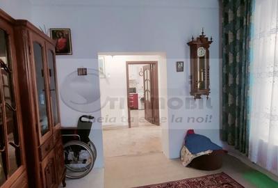 APARTAMENT ULTRACENTRAL , PIATA UNIRII, CUZA VODA 70 MP PLUS CURTE - 45