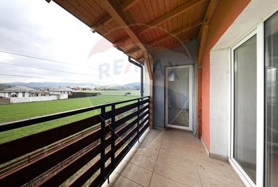 Casa moderna cu 4 camere in Valea cu Flori Residence 1 - 21