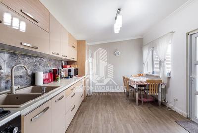 Casa Lazu P+M, renovata 2022, teren 400mp - 34