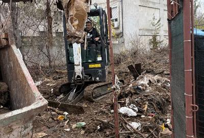 Teren Construcții intravilan de 377 mp, în Vitan Mall - 1