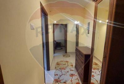 Apartament cu 2 camere de inchiriat - 3