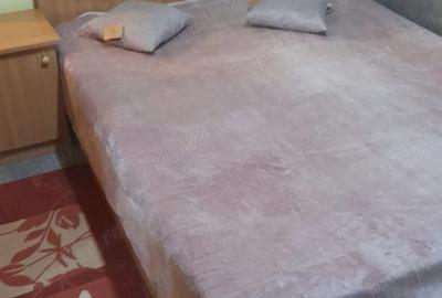 Proprietar inchiriez apartament 4 camere - 1