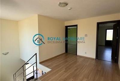 Royal Imobiliare - Vanzare Vila zona Targsoru Vechi, sat Zahanaua - 19