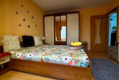 Apartament 2 camere, decomandat, 50 mp, zona Aradului