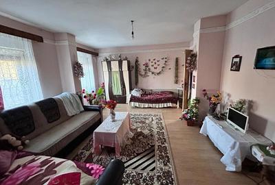 Casă cu 4 camere cu Teren 315 Mp în Est - 17